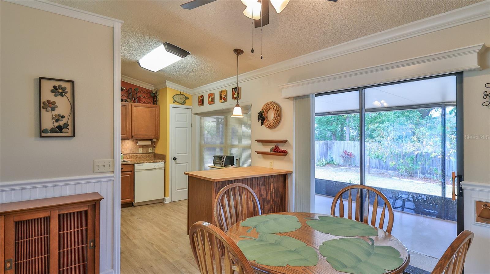 Image 6 of 40 For 1119 Wild Oak Terrace