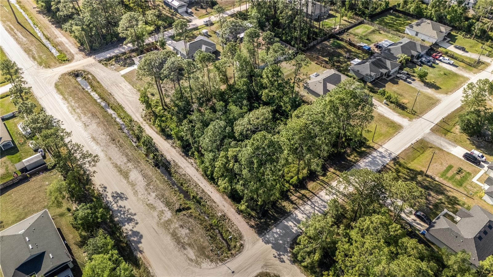 Image 6 of 13 For 1720 East Parkway