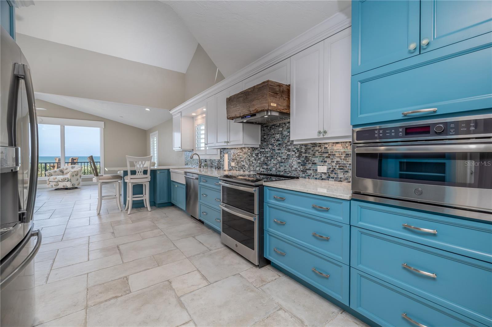 Image 9 of 54 For 6260 Atlantic Avenue