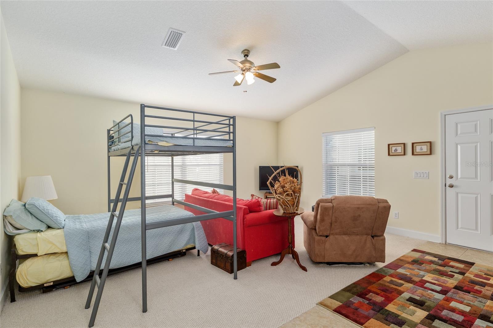 Image 74 of 96 For 2499 30th Street