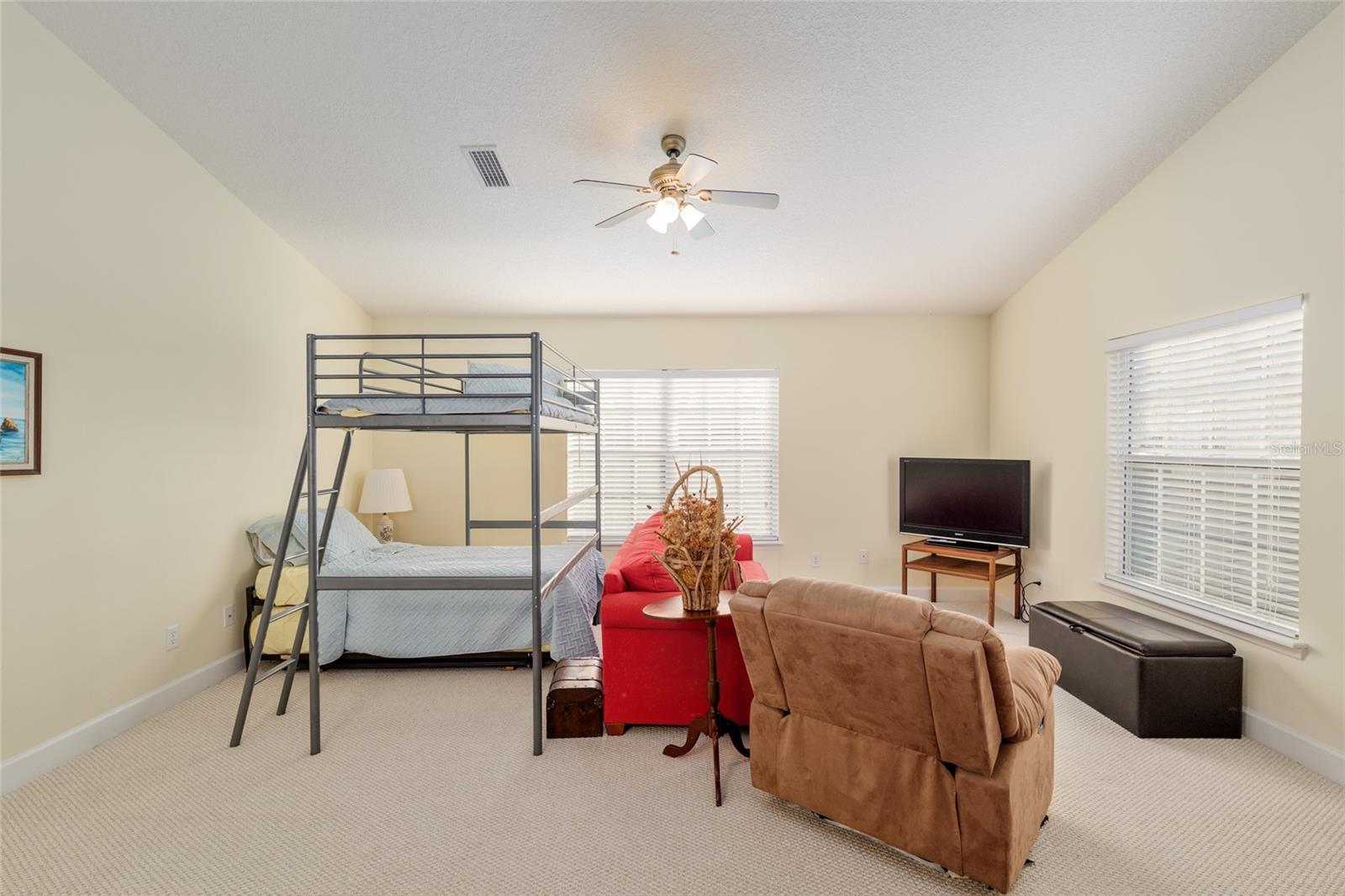 Image 77 of 96 For 2499 30th Street