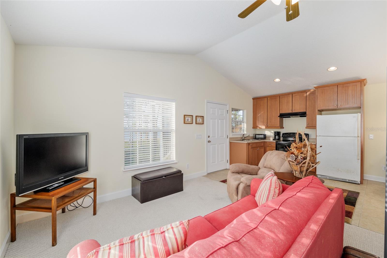 Image 79 of 96 For 2499 30th Street