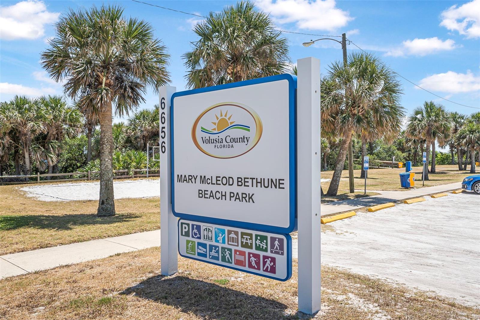 Image 41 of 49 For 845 Ladyfish Avenue B204
