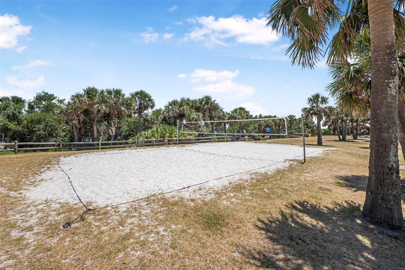 Image 42 of 49 For 845 Ladyfish Avenue B204