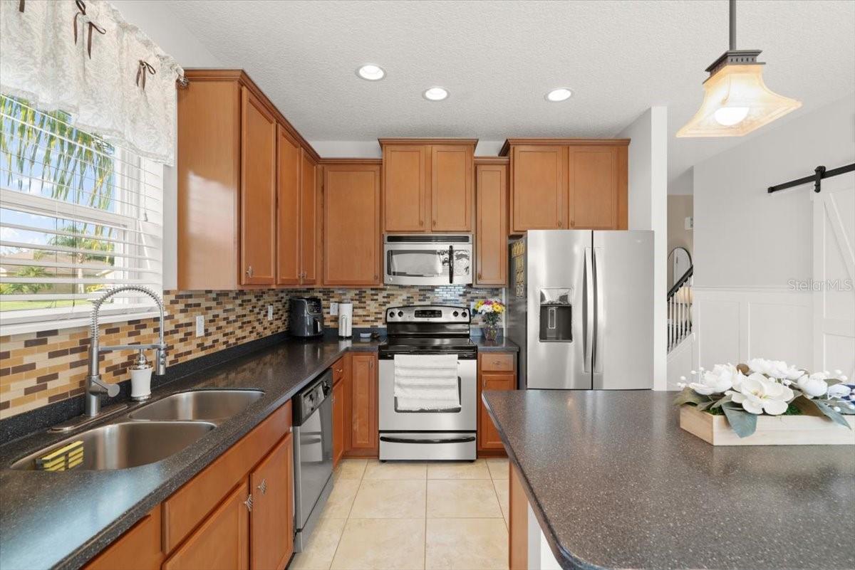 Image 13 of 53 For 5337 Royal Plantation Boulevard