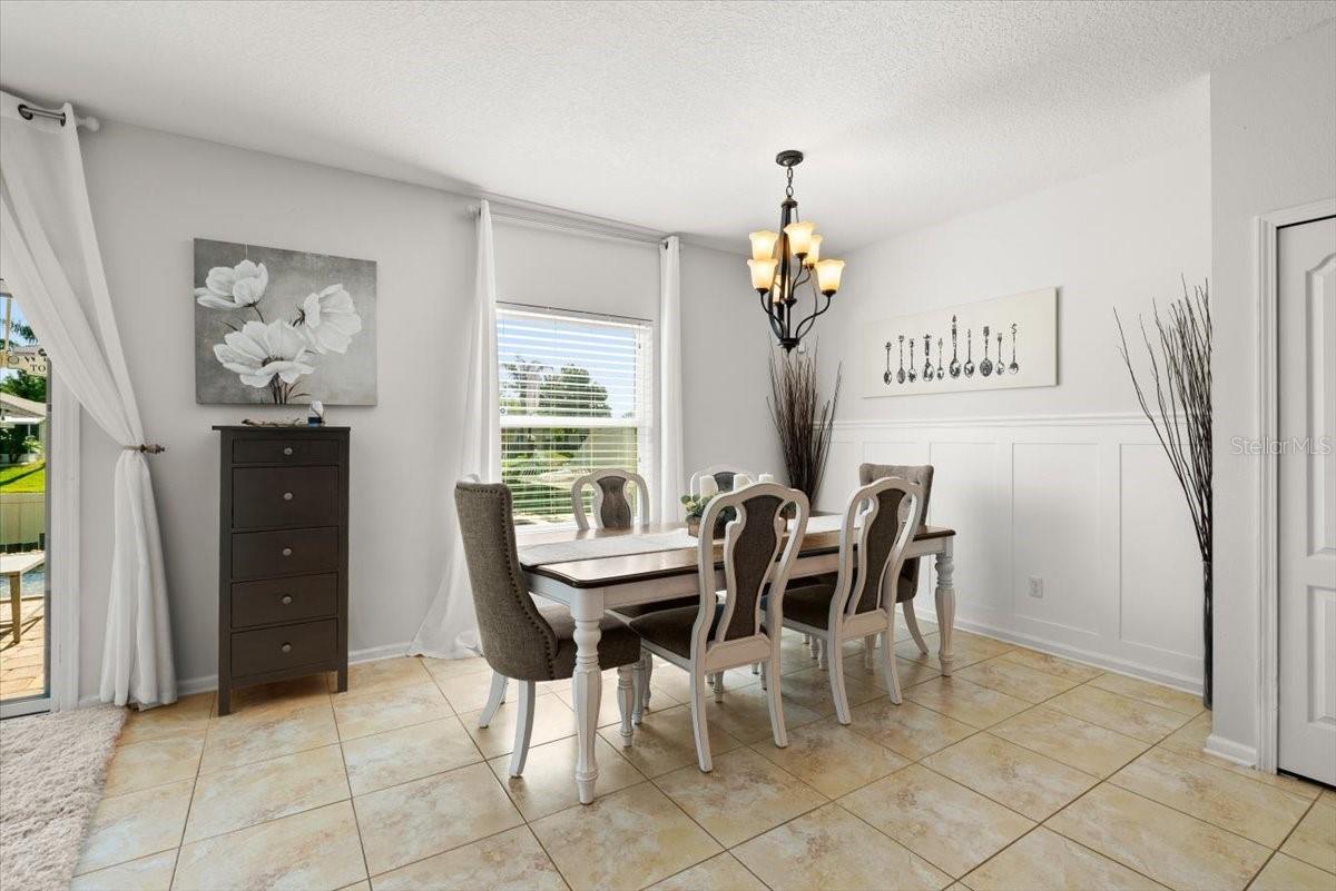 Image 16 of 53 For 5337 Royal Plantation Boulevard