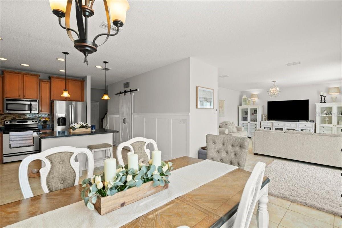Image 17 of 53 For 5337 Royal Plantation Boulevard