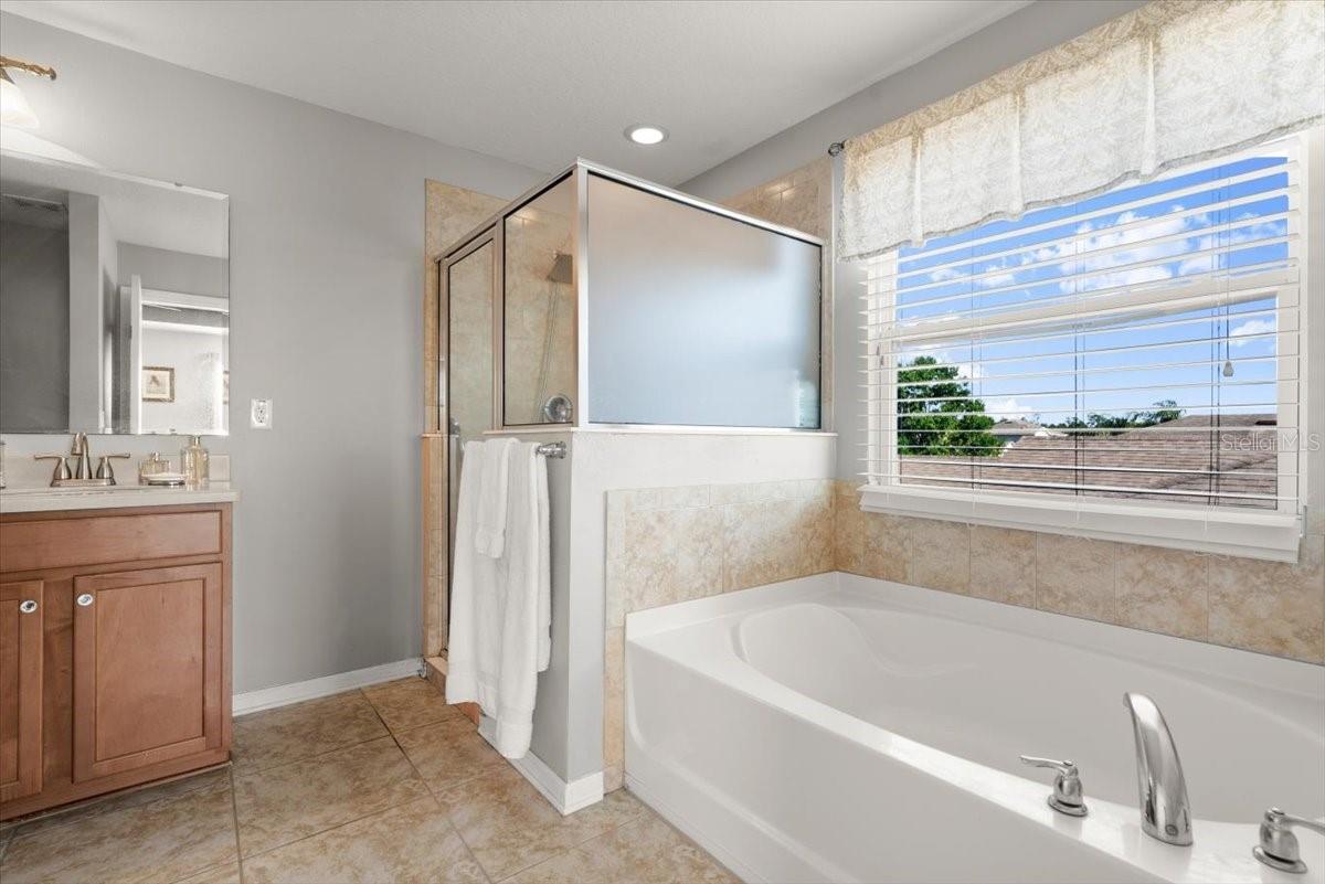 Image 26 of 53 For 5337 Royal Plantation Boulevard
