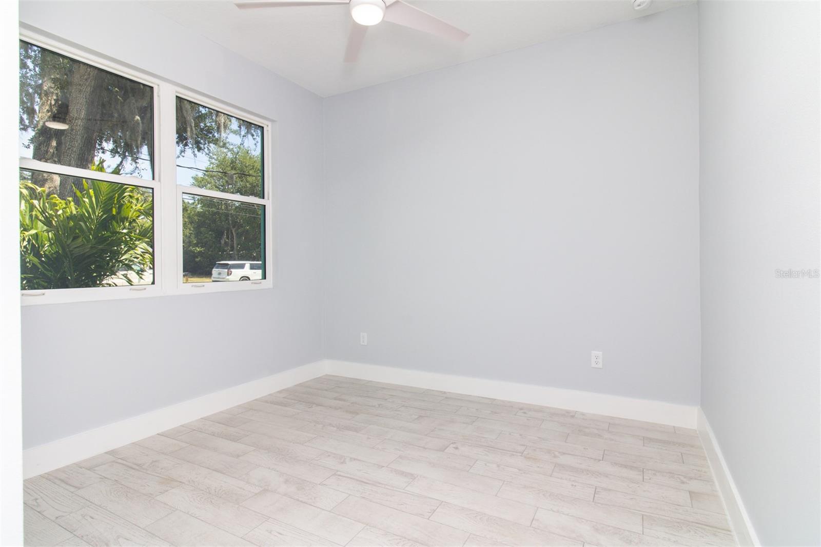Image 15 of 41 For 1209 Palmetto Street