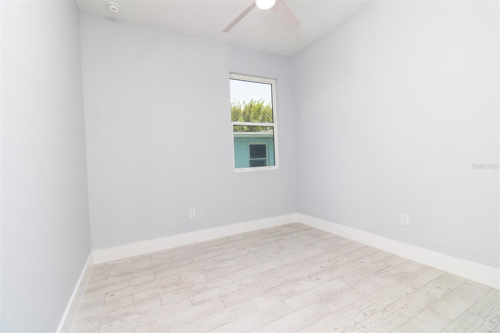 Image 19 of 41 For 1209 Palmetto Street