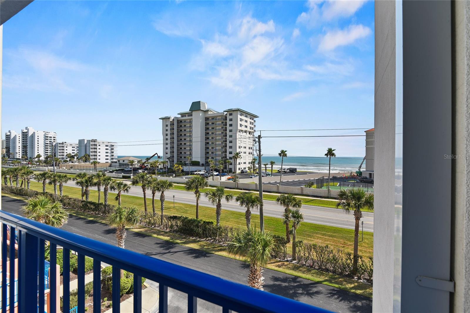 Image 2 of 63 For 5300 Atlantic Avenue 19-403