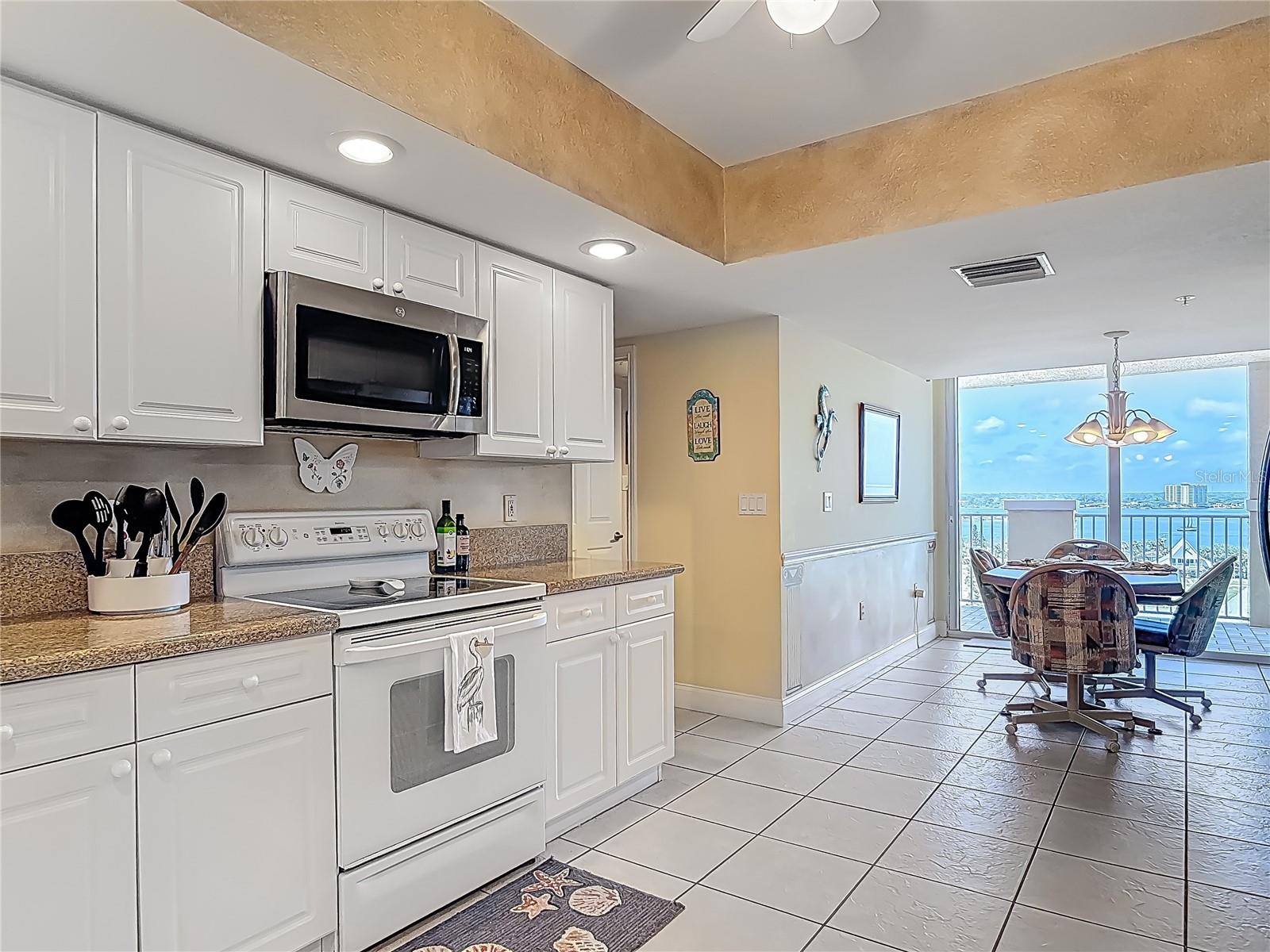 Image 4 of 50 For 3145 Atlantic Avenue 1001
