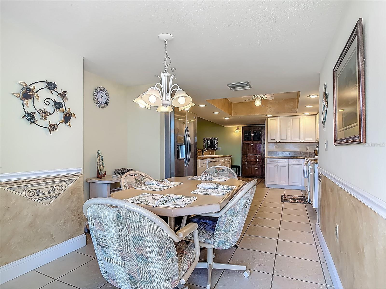 Image 9 of 50 For 3145 Atlantic Avenue 1001