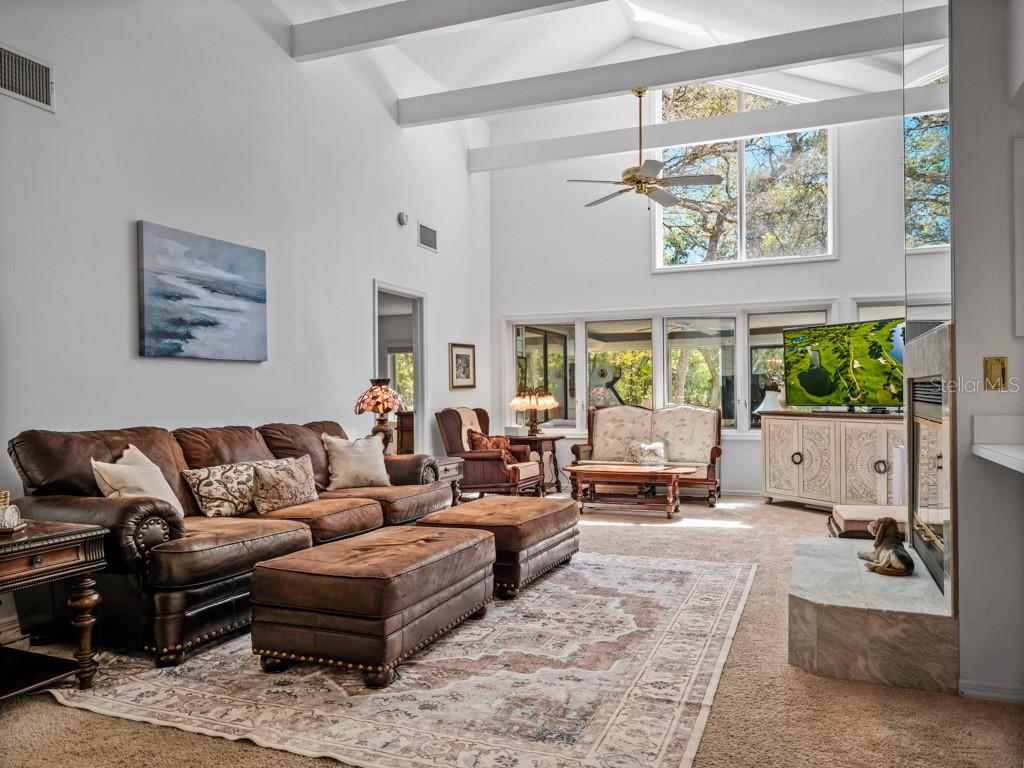 Image 10 of 54 For 627 Saint Andrews Circle
