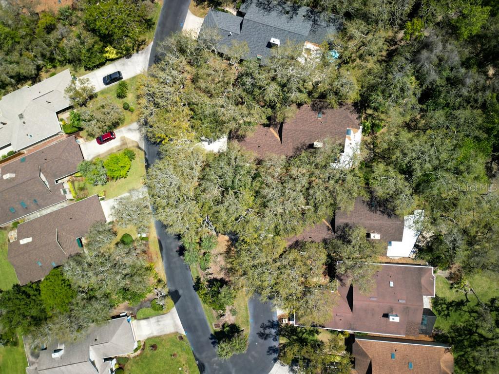 Image 47 of 54 For 627 Saint Andrews Circle