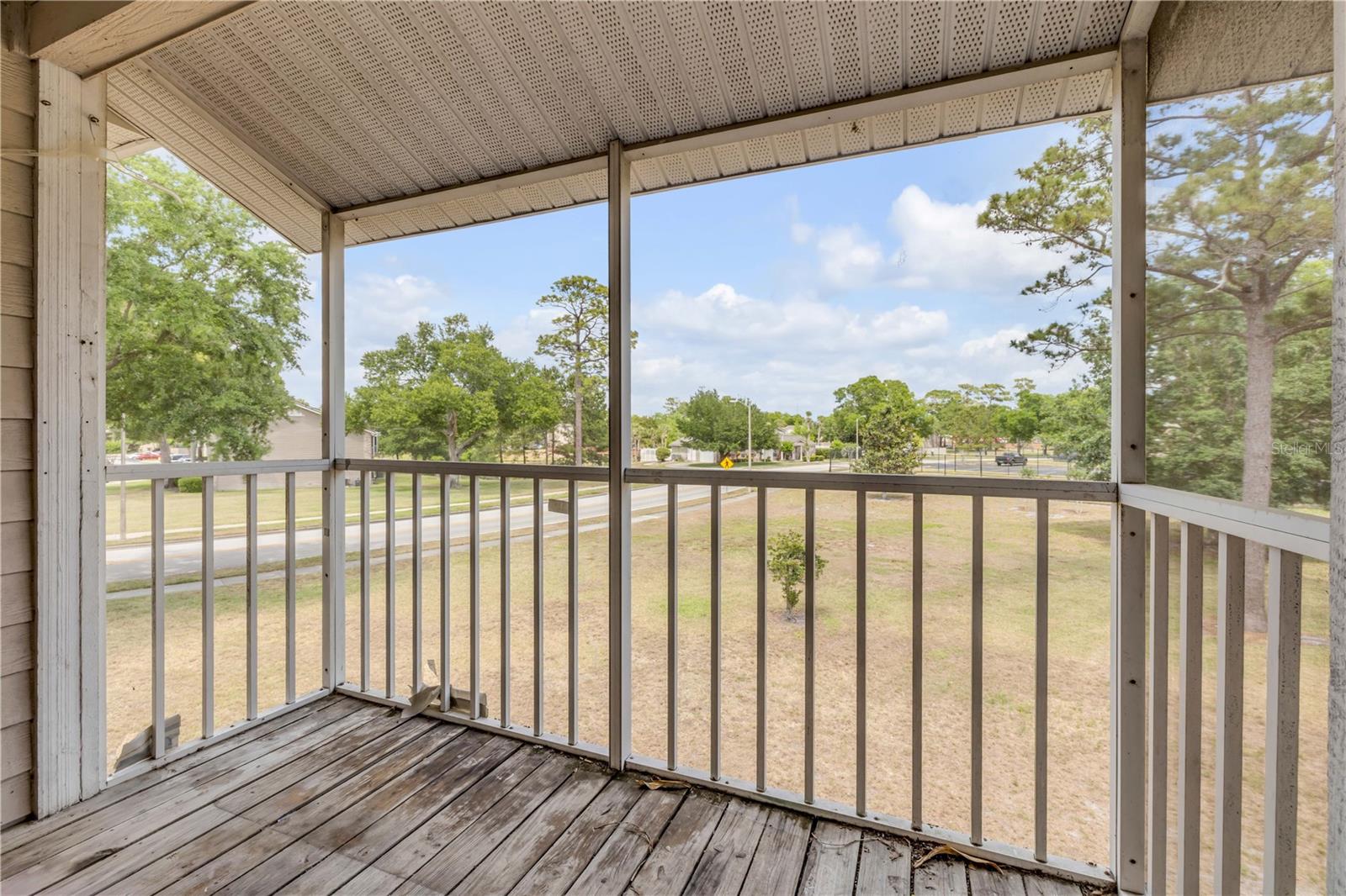 Image 34 of 50 For 160 Reserve Circle 204