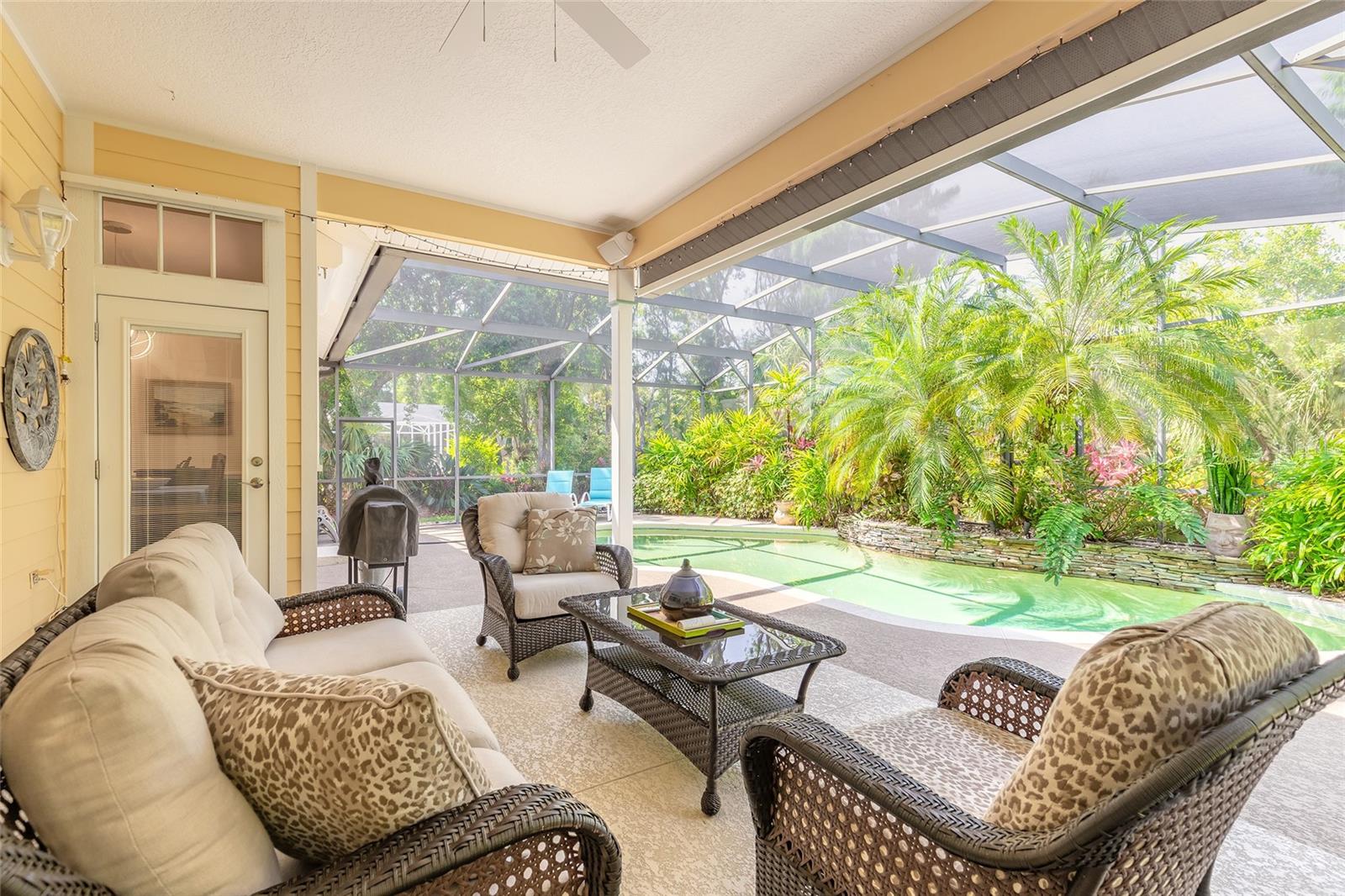Image 6 of 57 For 2815 Bay Side Drive