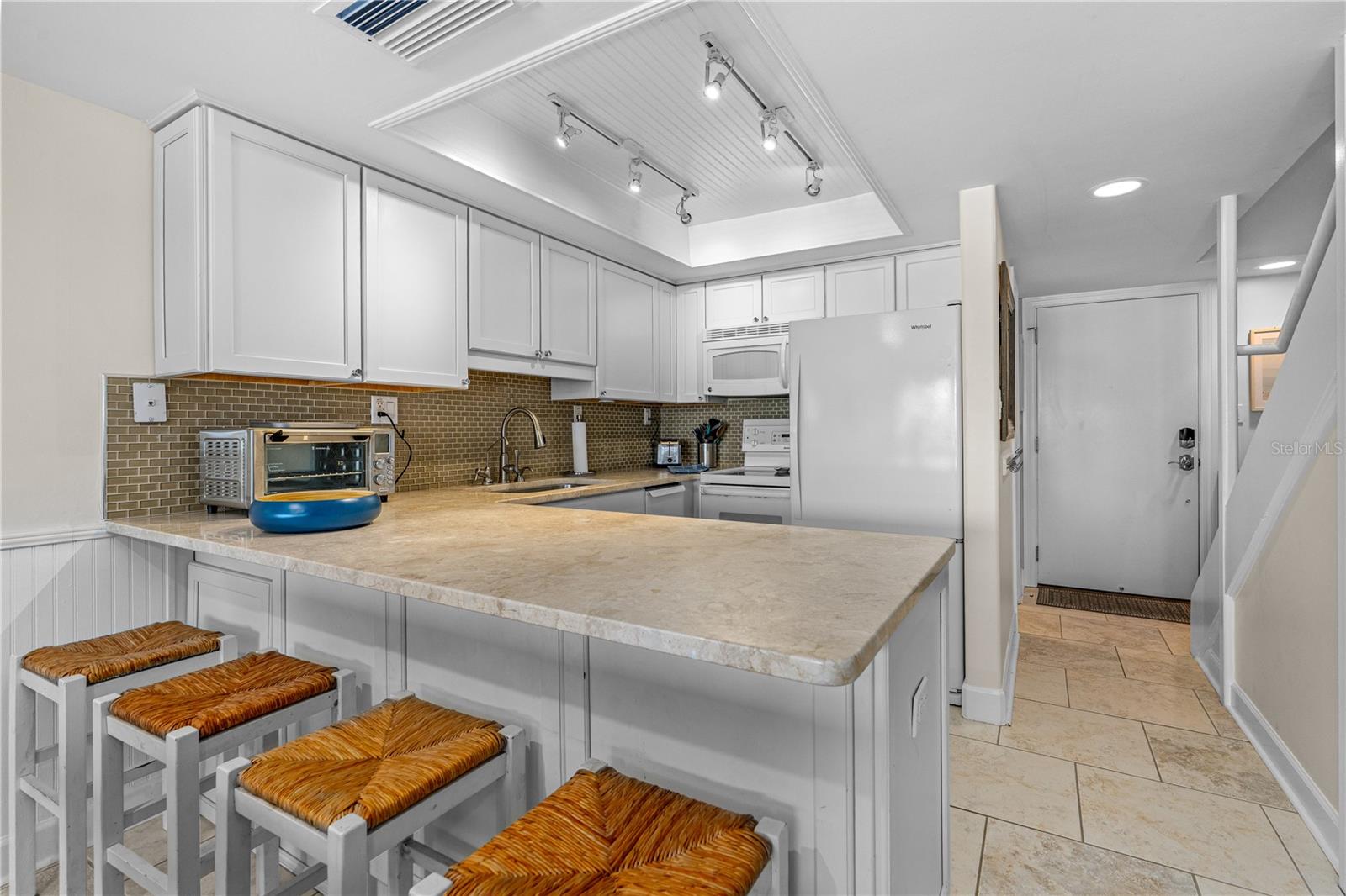 Image 7 of 40 For 4841 Saxon Drive C201