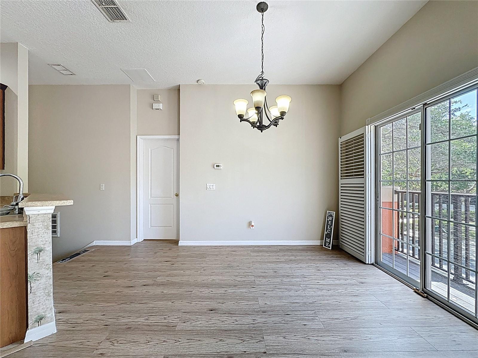 Image 32 of 63 For 3311 Pine Oak Trail