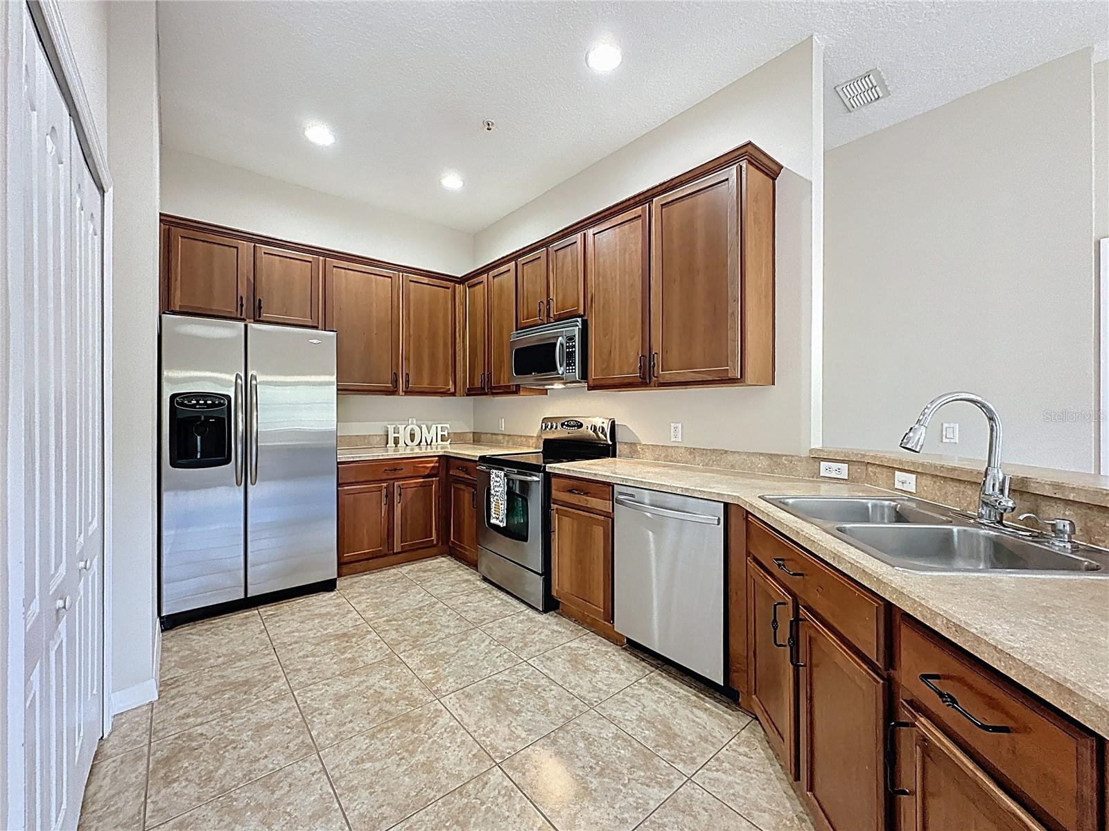 Image 45 of 63 For 3311 Pine Oak Trail