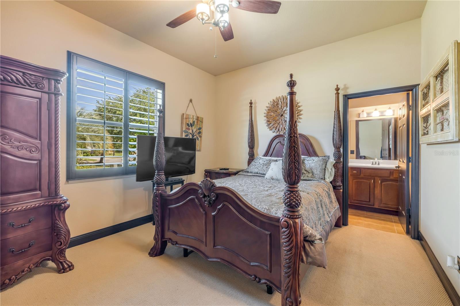 Image 49 of 86 For 610 Mura Court