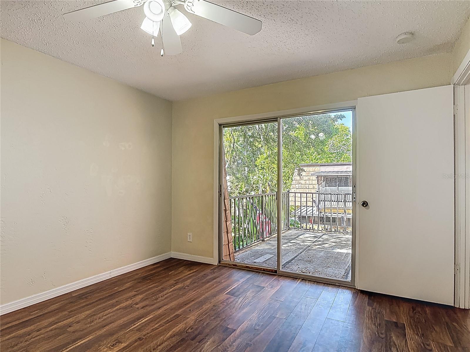 Image 20 of 44 For 95 Moonstone Court