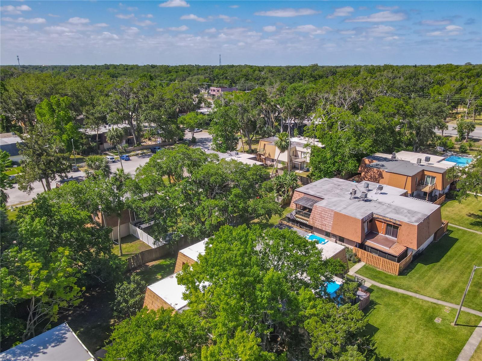 Image 24 of 44 For 95 Moonstone Court