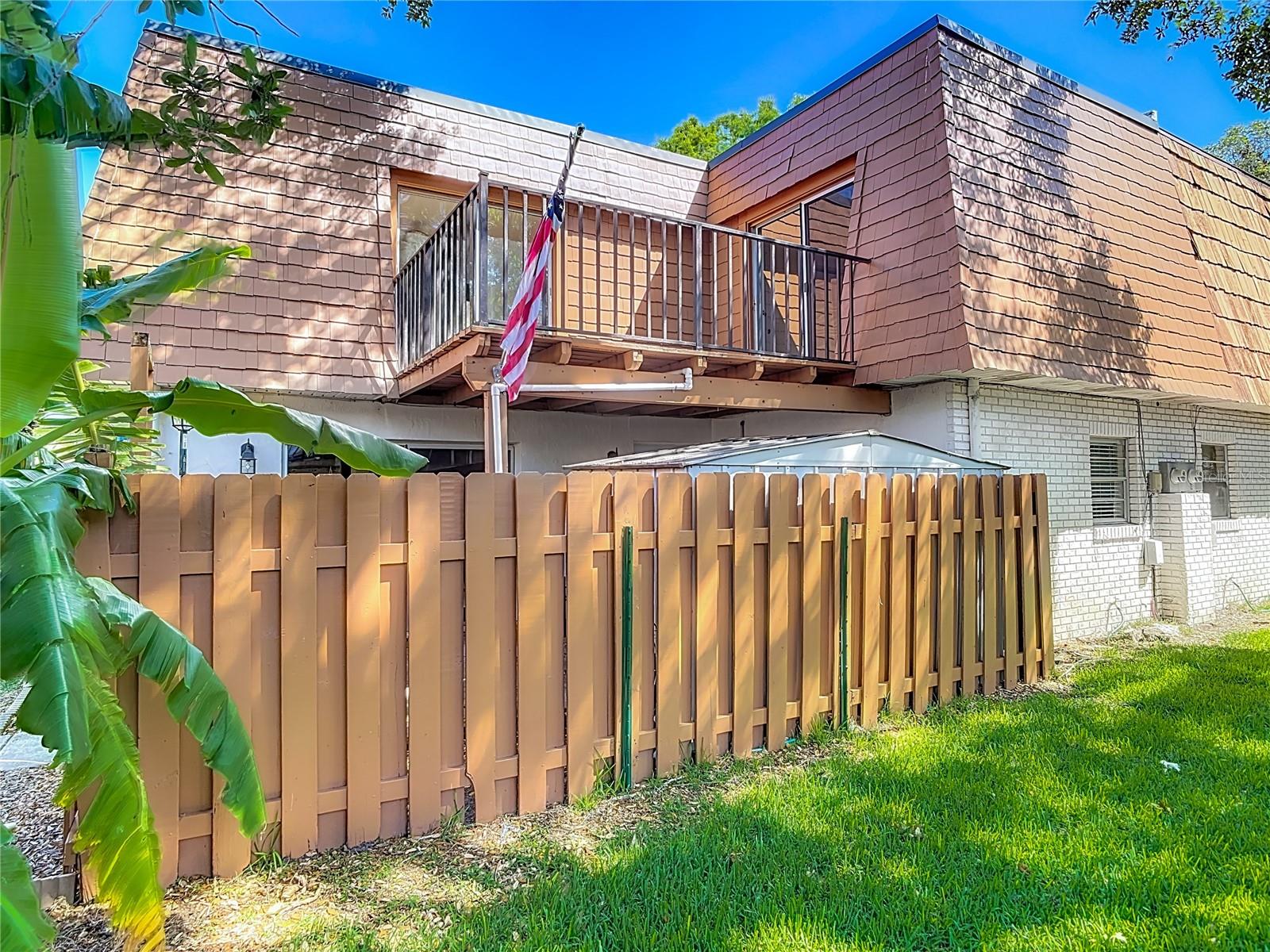 Image 38 of 44 For 95 Moonstone Court