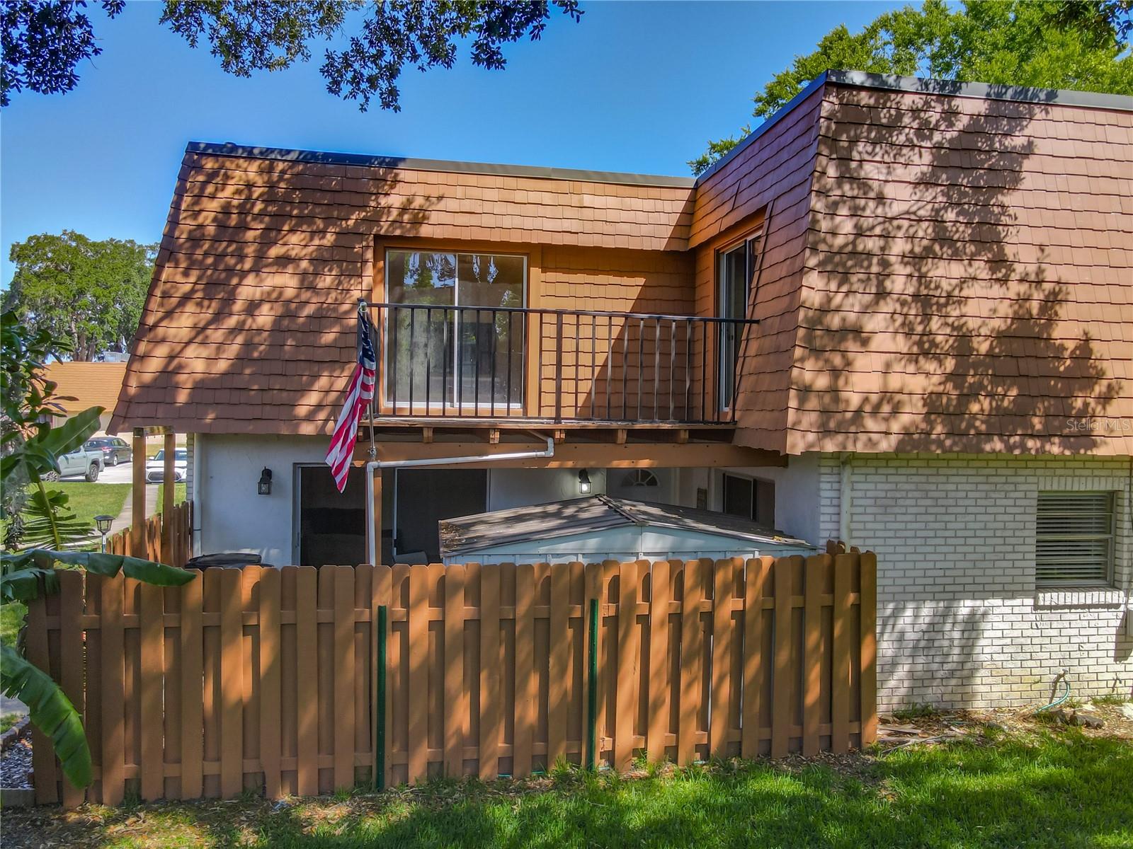 Image 4 of 44 For 95 Moonstone Court