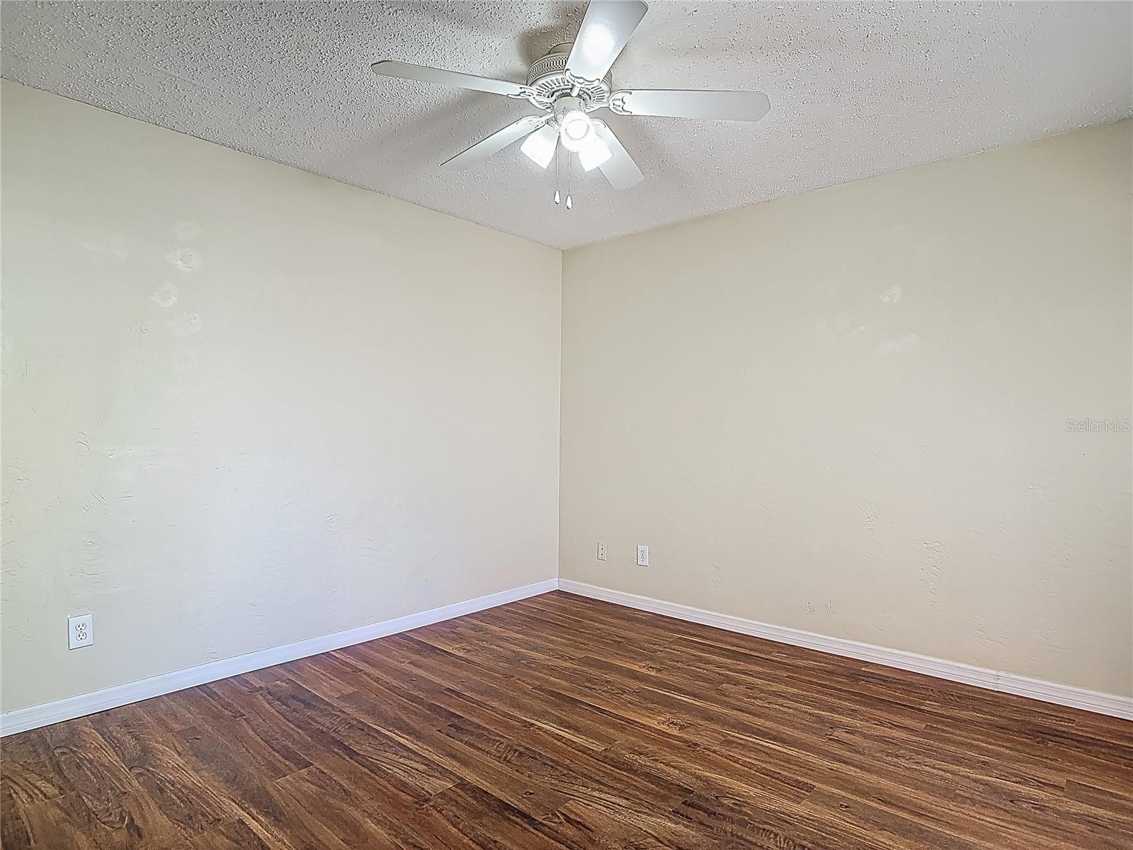 Image 42 of 44 For 95 Moonstone Court