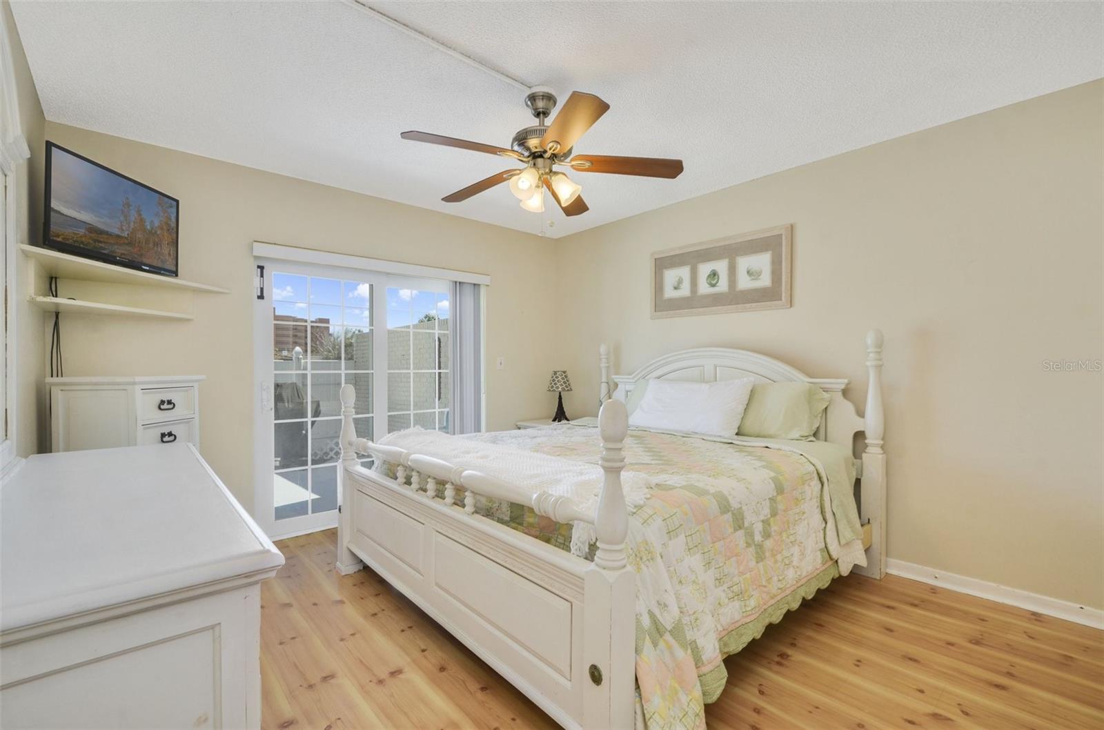 Image 11 of 27 For 3833 Sandstone Court