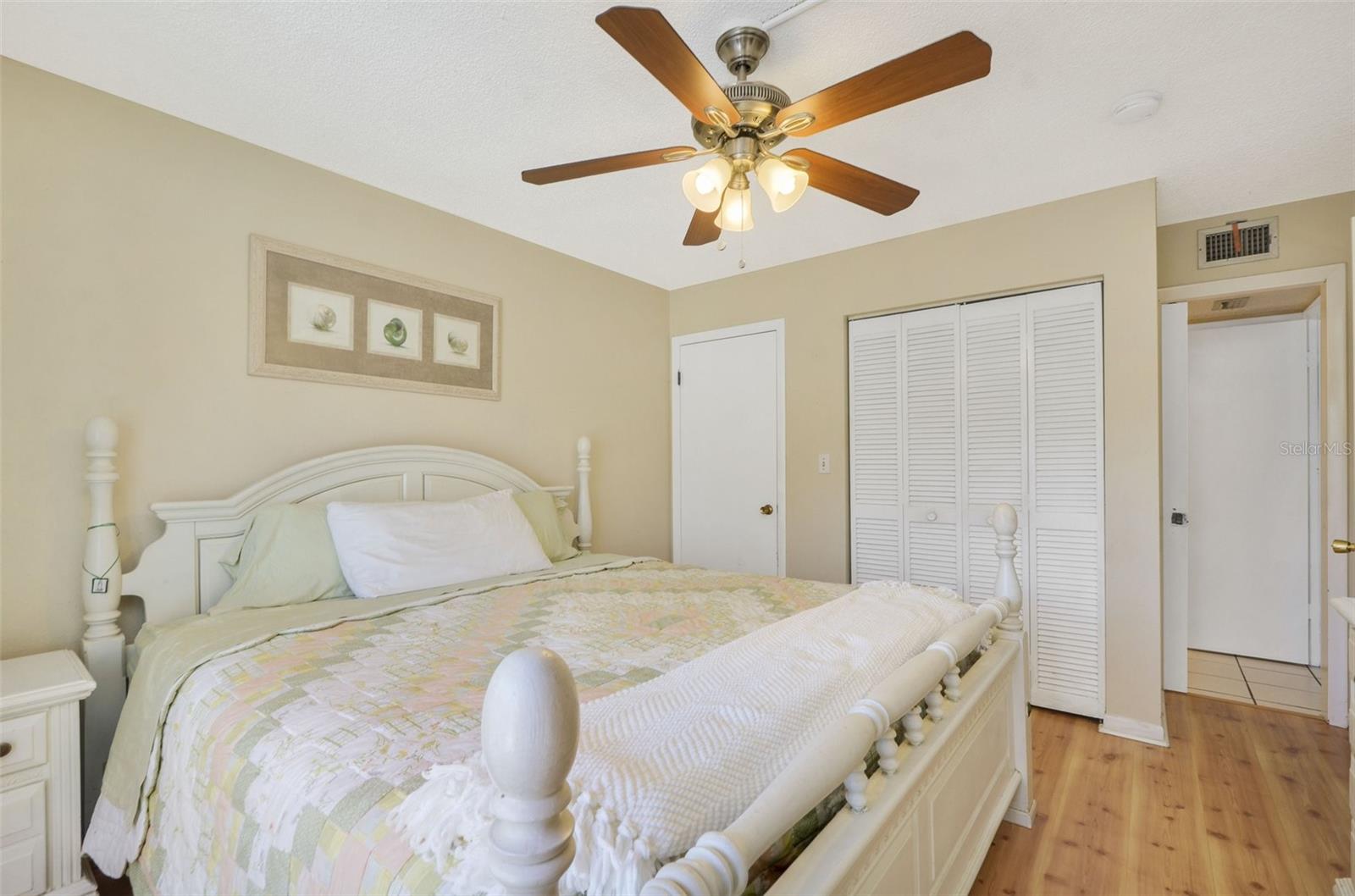 Image 12 of 27 For 3833 Sandstone Court