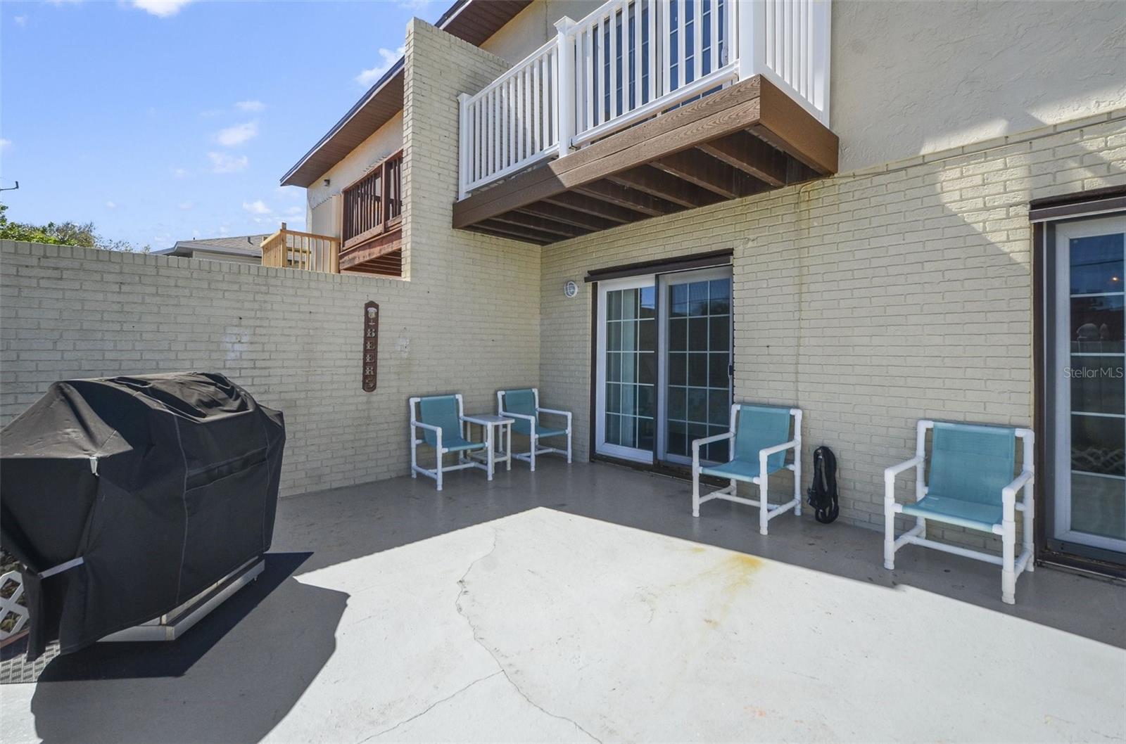 Image 21 of 27 For 3833 Sandstone Court