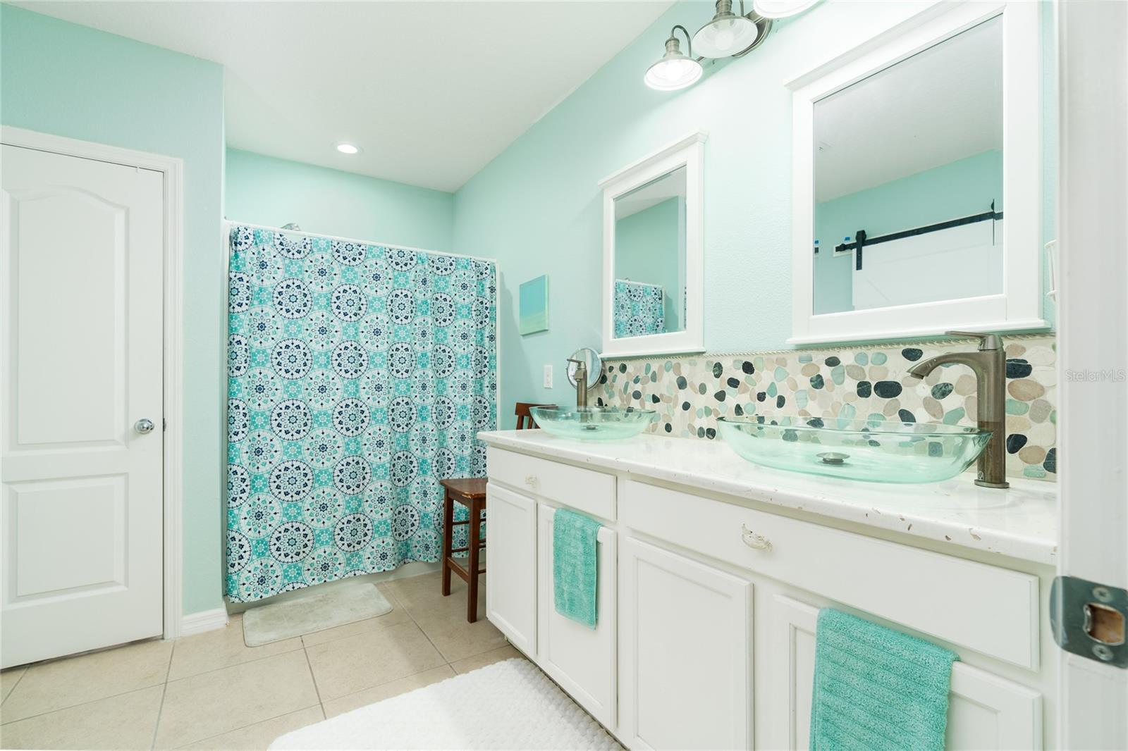 Image 14 of 38 For 1748 Savannah Lane