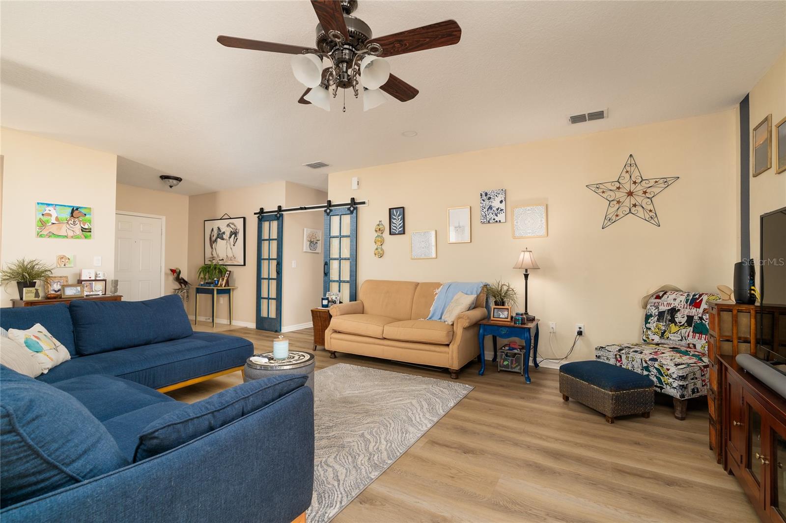 Image 3 of 38 For 1748 Savannah Lane