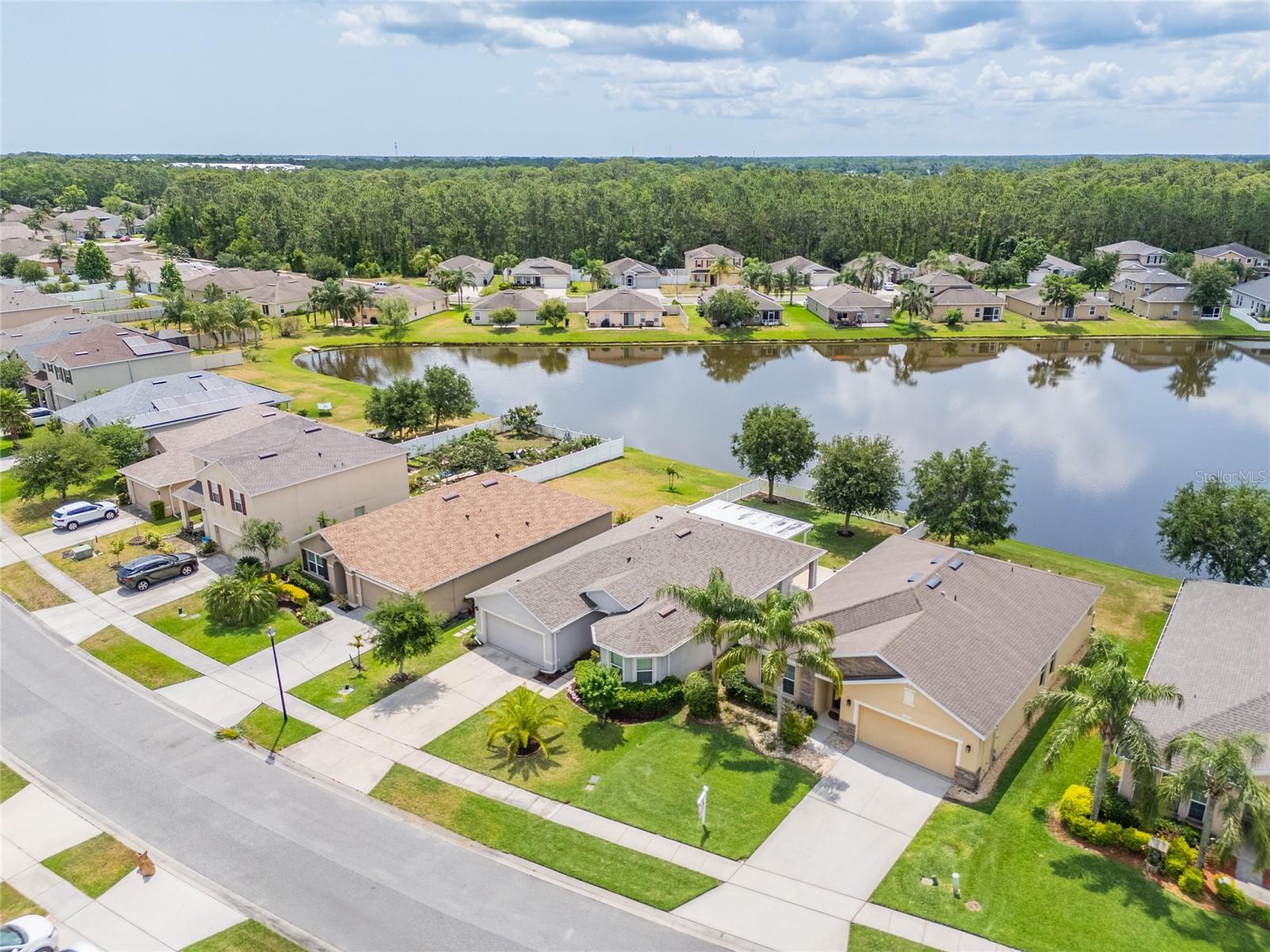 Image 32 of 38 For 1748 Savannah Lane