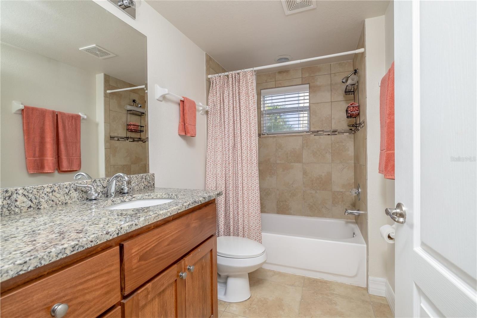 Image 22 of 41 For 5300 Atlantic Avenue 17-207