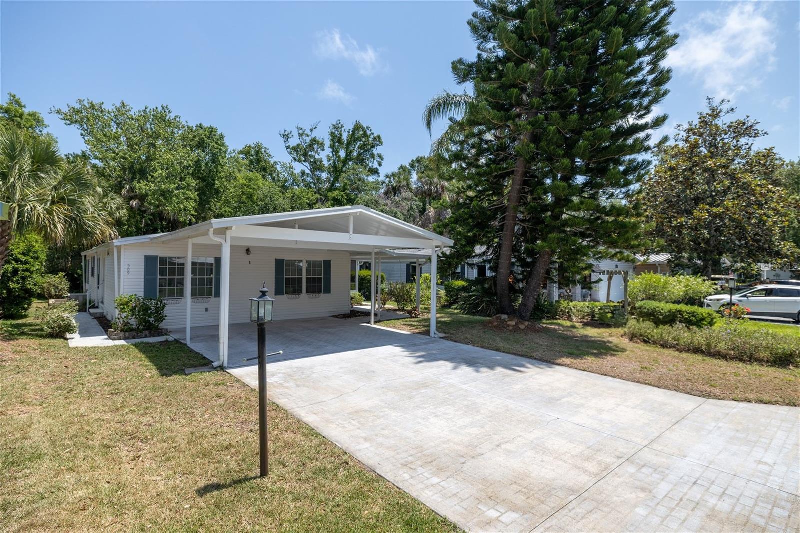 Image 2 of 49 For 509 Starboard Avenue