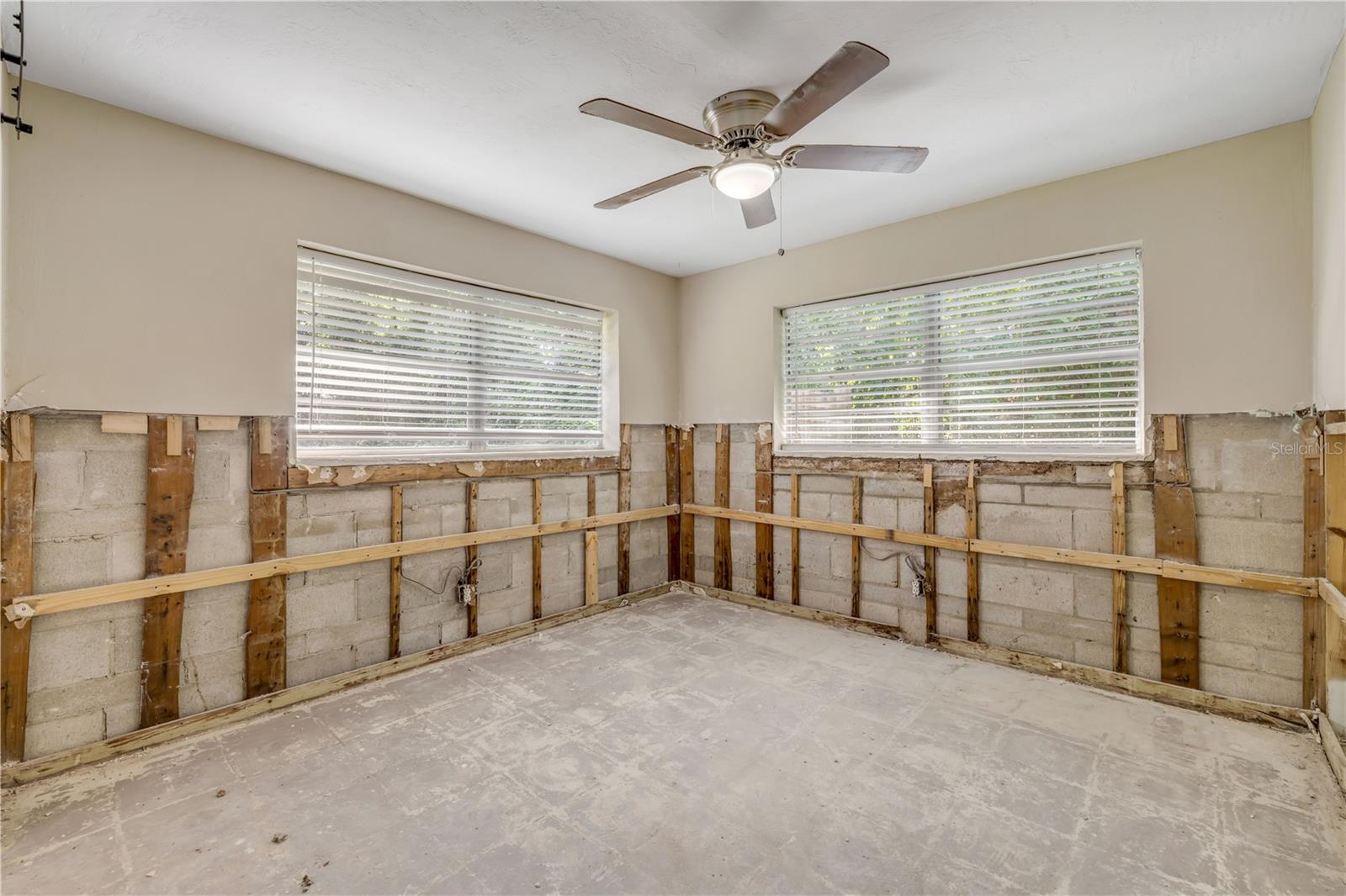 Image 8 of 13 For 431 Palmetto Street