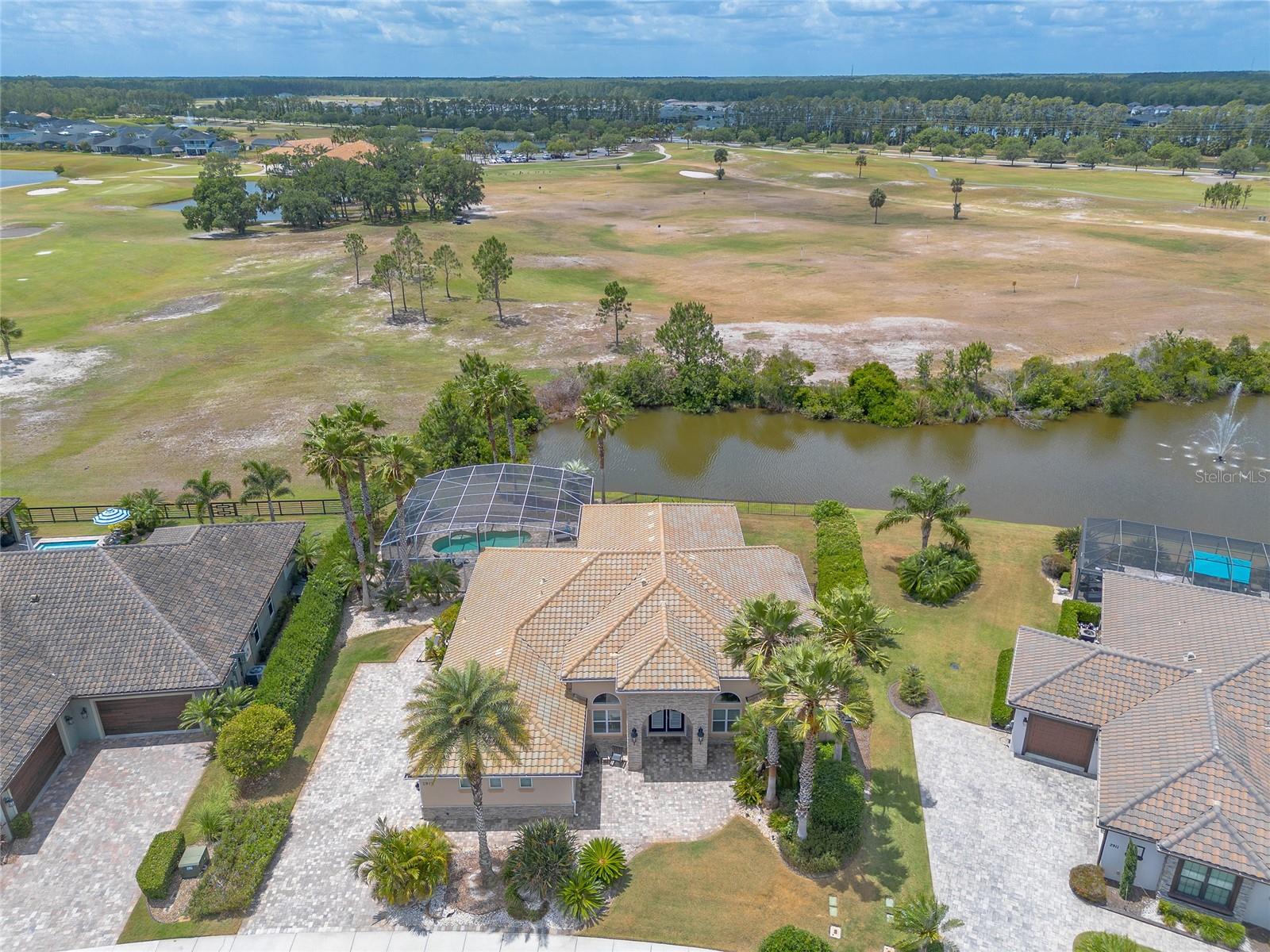 Image 15 of 66 For 2913 Linari Court