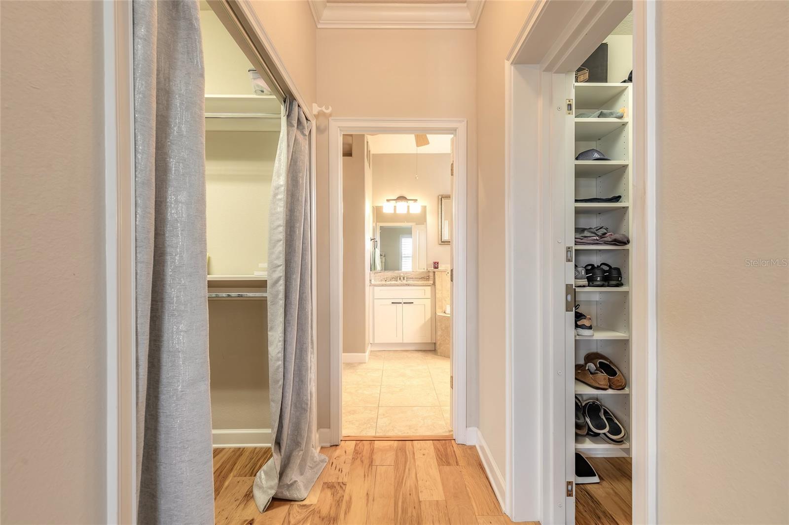 Image 20 of 66 For 2913 Linari Court