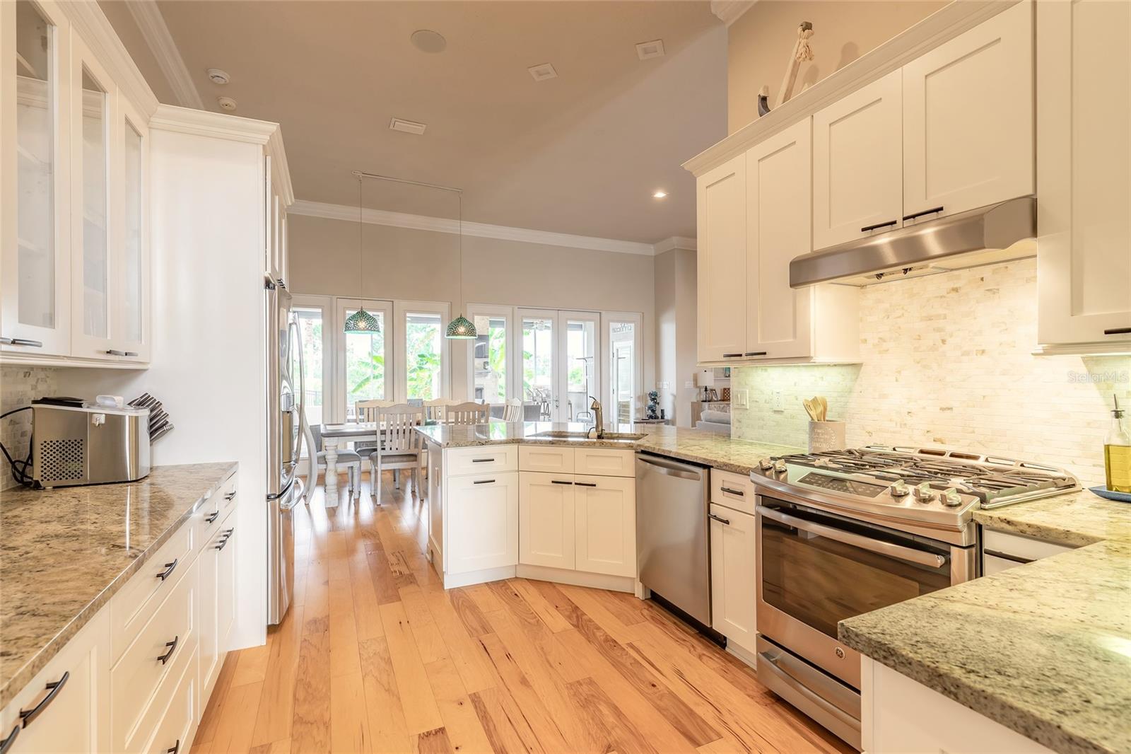 Image 3 of 66 For 2913 Linari Court