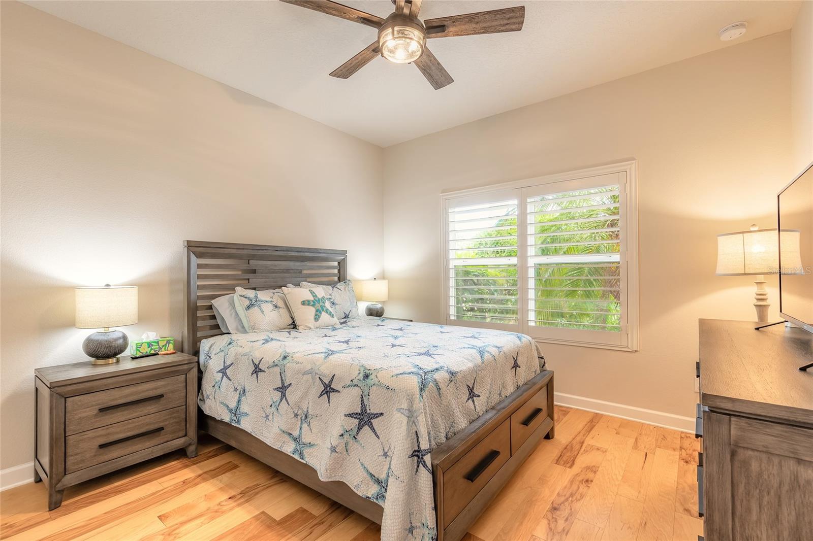 Image 30 of 66 For 2913 Linari Court