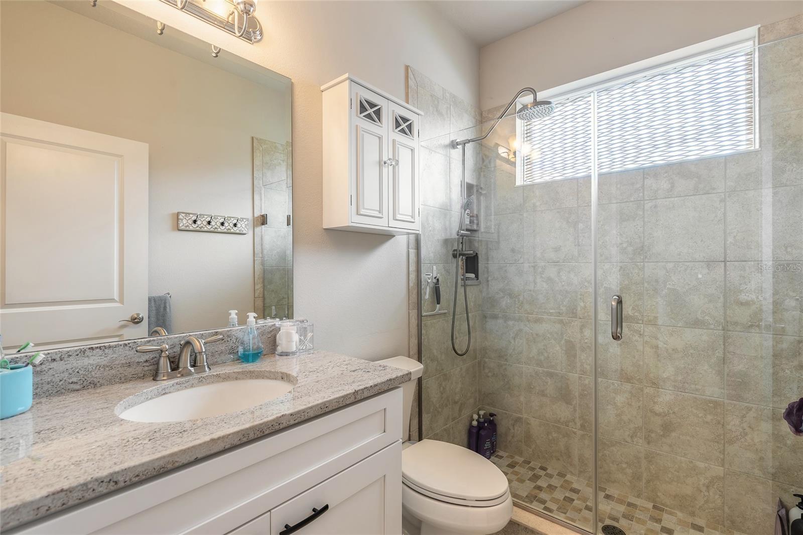 Image 32 of 66 For 2913 Linari Court