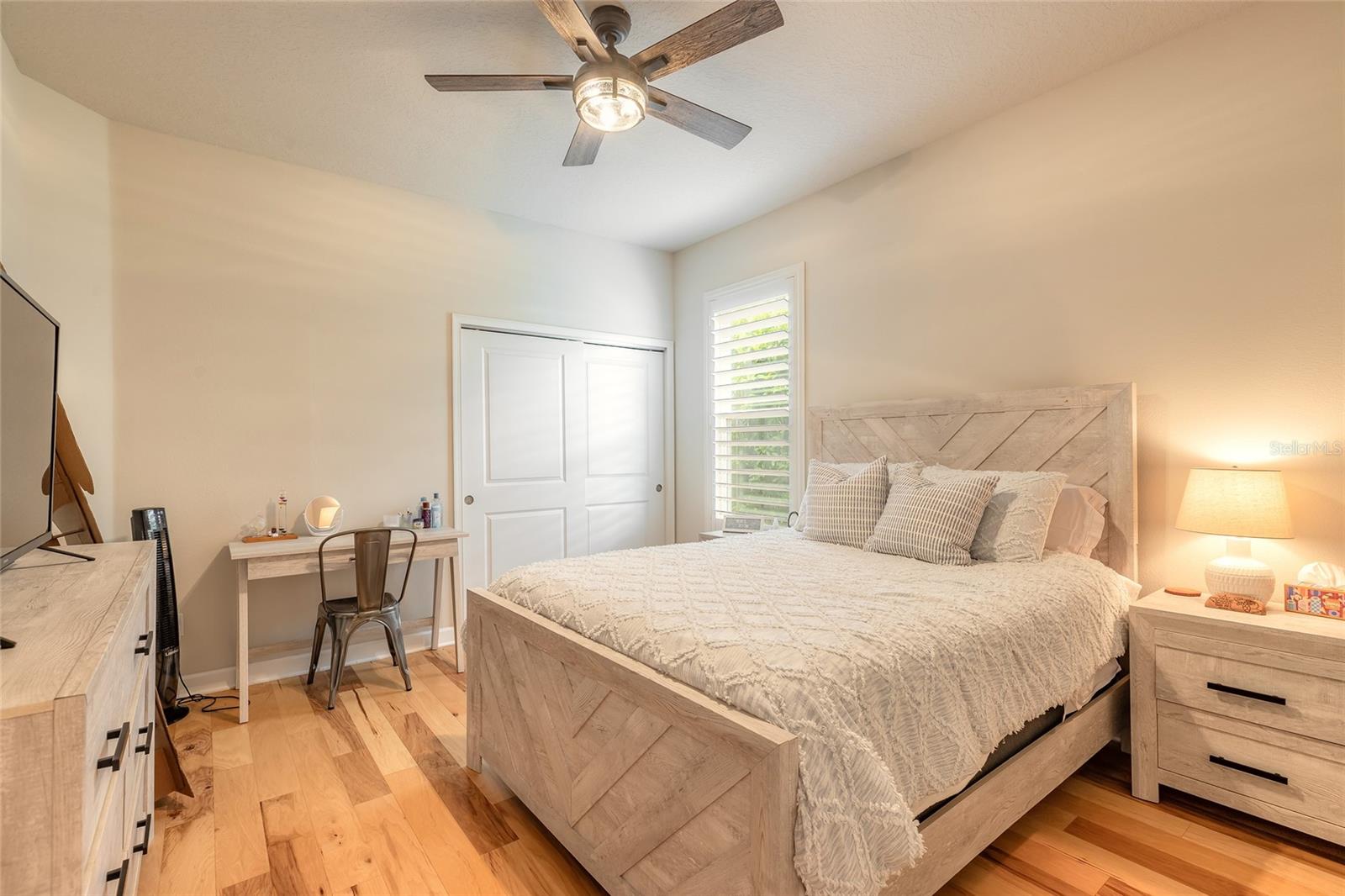 Image 33 of 66 For 2913 Linari Court