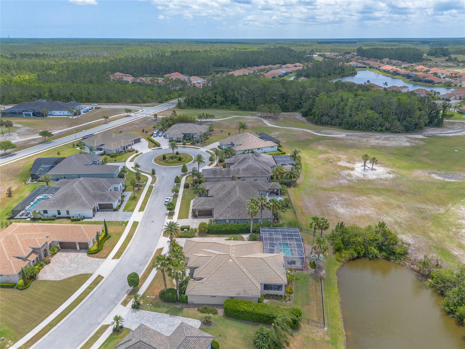 Image 64 of 66 For 2913 Linari Court