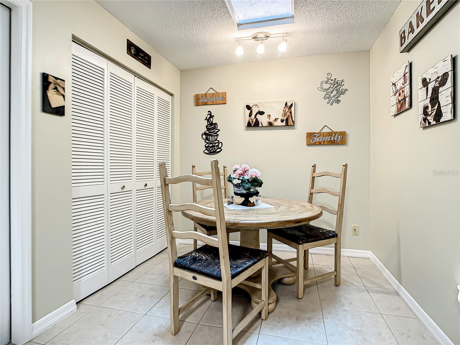 Image 9 of 36 For 116 Duck Hawk Circle 3040