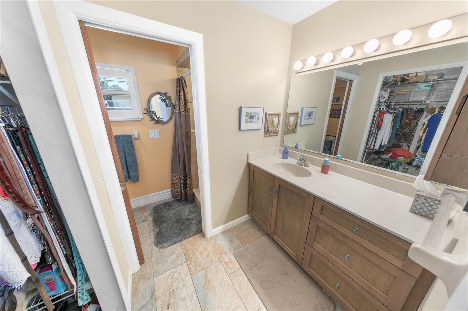 Image 26 of 60 For 4350 Candlewood Lane