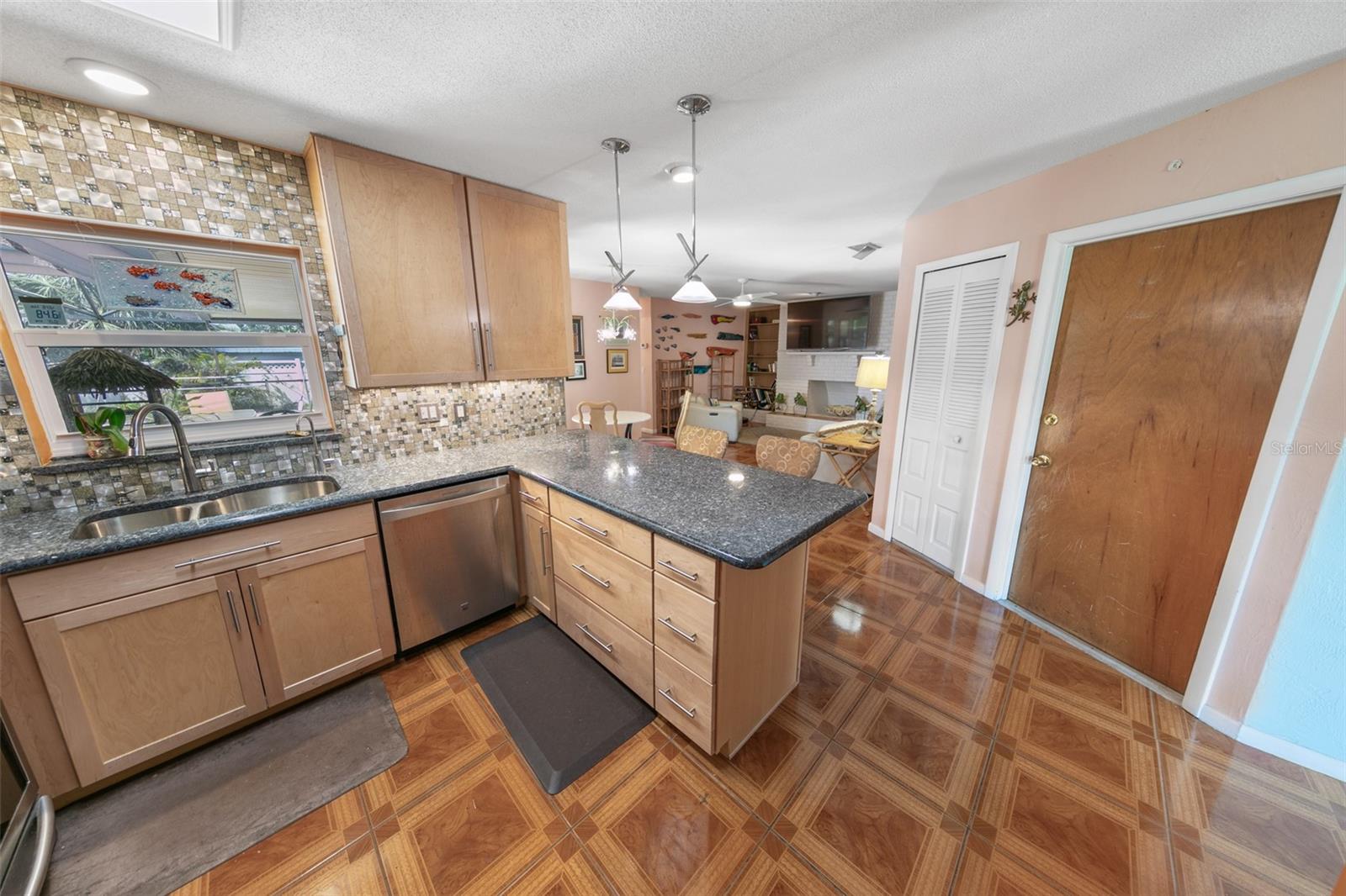 Image 9 of 60 For 4350 Candlewood Lane