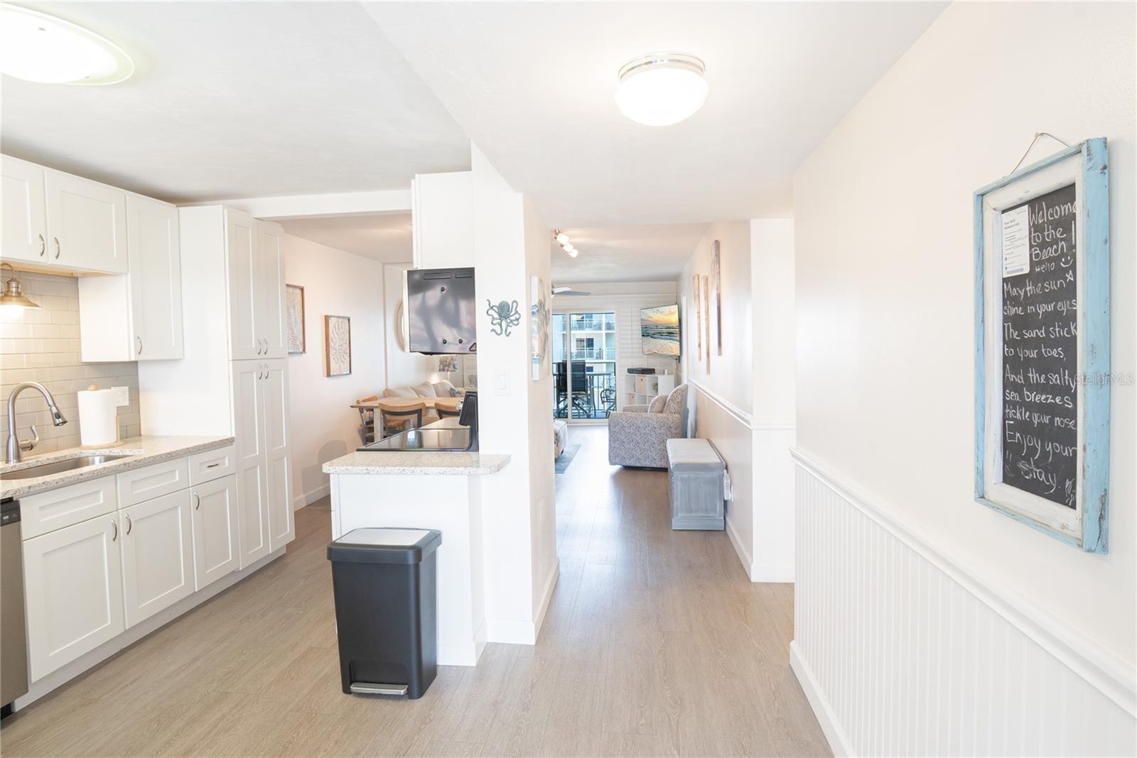 Image 11 of 25 For 4151 Atlantic Avenue 414